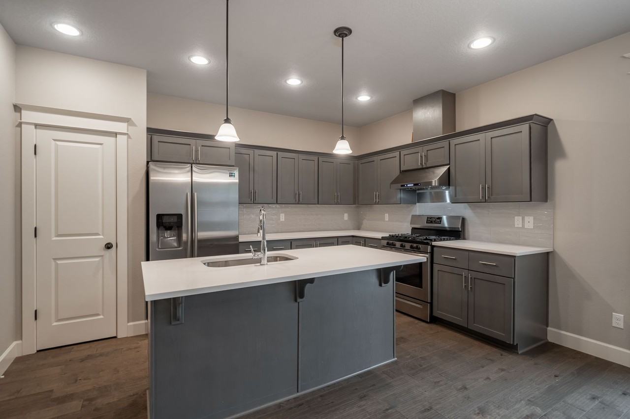 9965 Se Taggart St - Photo 5 of 31