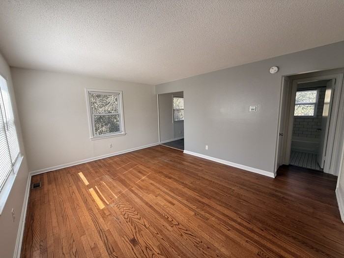 3816 Lupton Cir #3816 - Photo 2 of 11