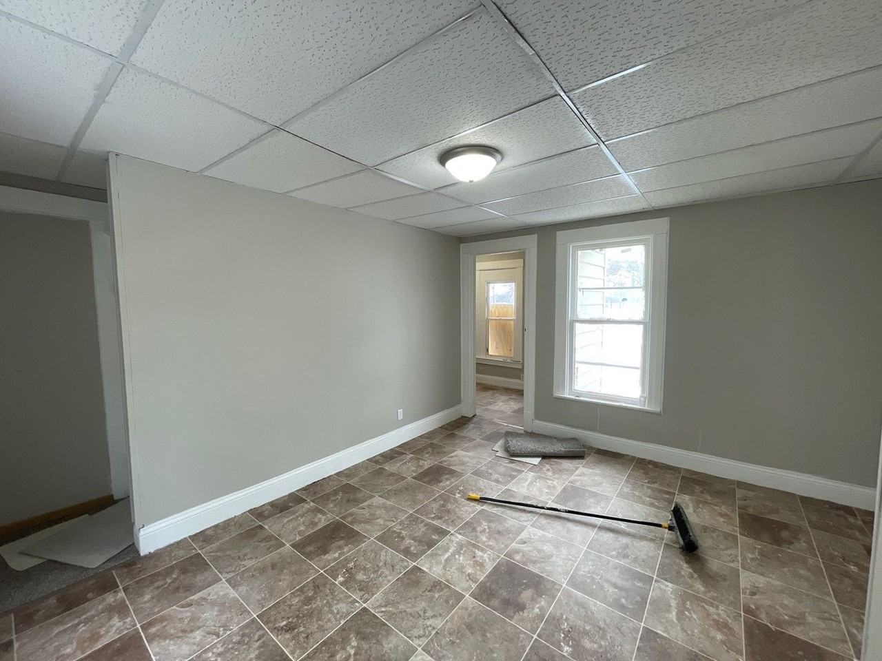 713 N 12th St - Photo 7 of 18