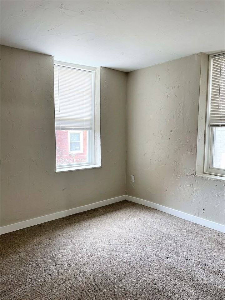 The Oak - 306 Craft - Photo 4 of 11