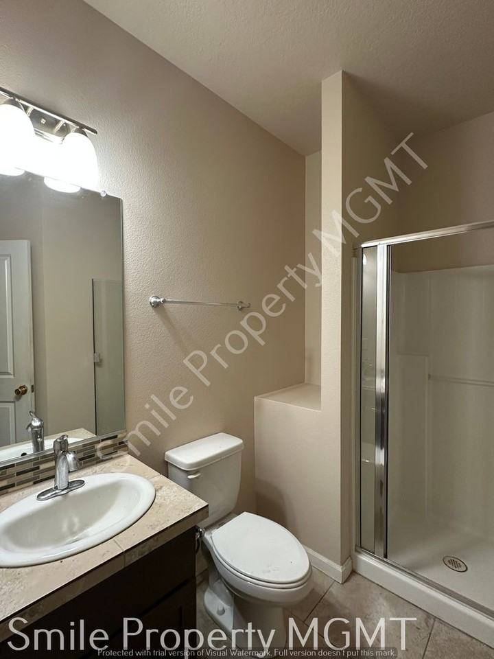 17372 Se Elias Ct - Photo 7 of 24