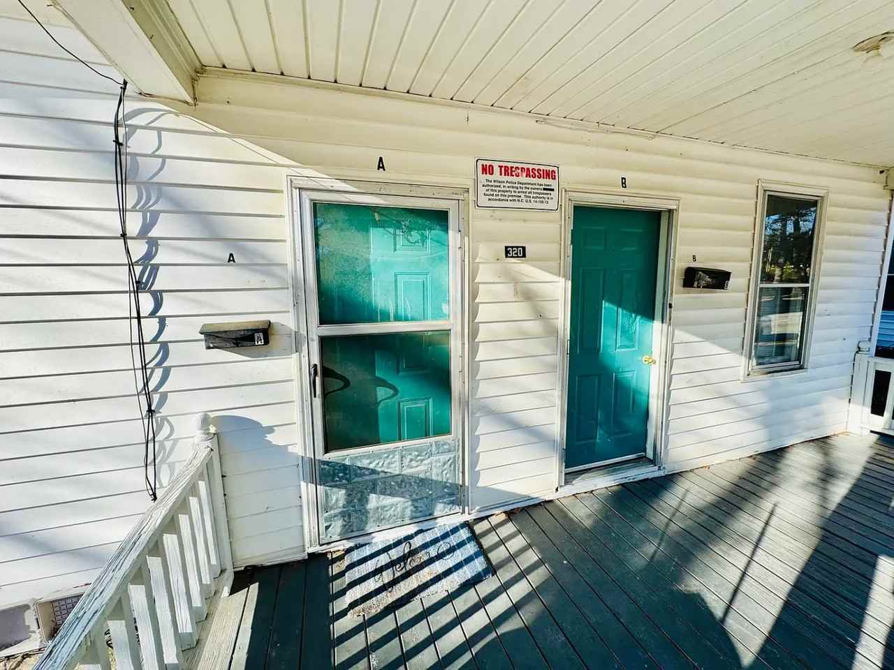 320 Daniel Street - Photo 3 of 34