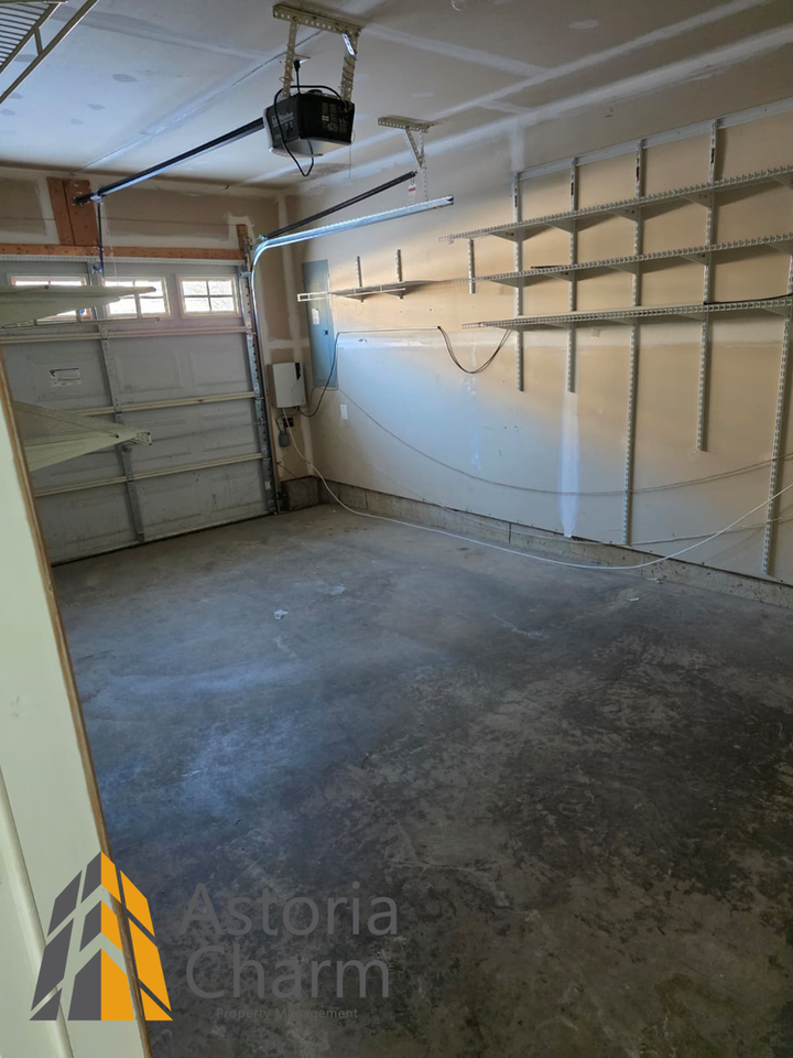 9127 Marlove Oaks Ln - Photo 2 of 29