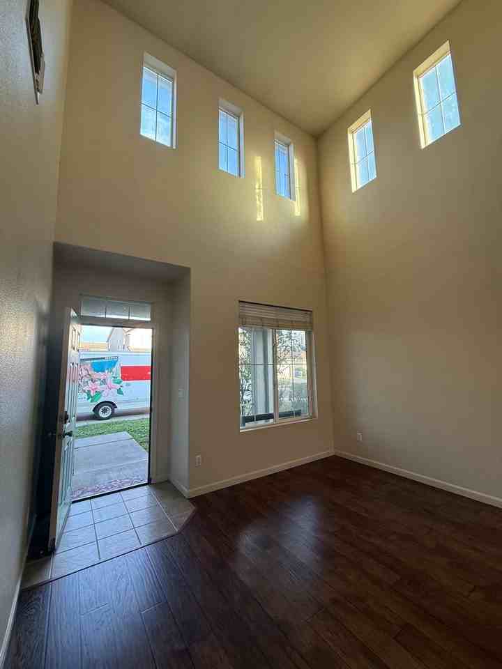 9732 Marianna Way - Photo 2 of 20