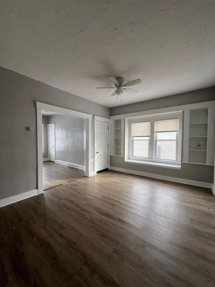 3914 W 21st St - Photo 7 of 20