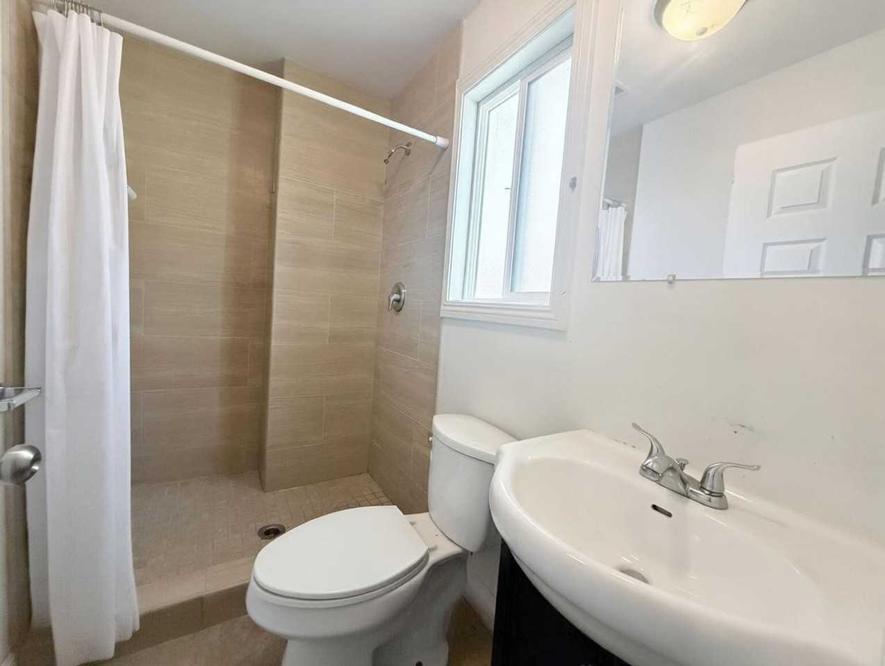 1252 W. 37th Drive - Photo 7 of 16