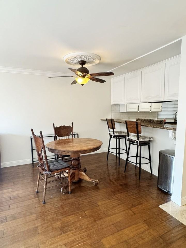 1140 Junipero Ave - Photo 7 of 18