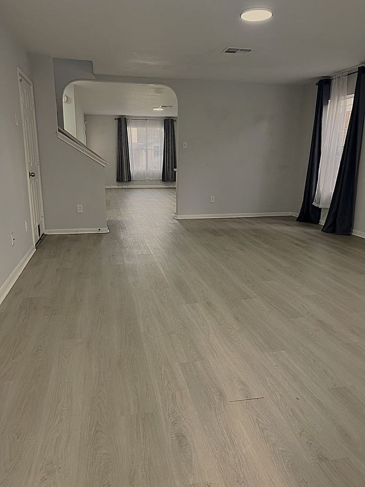 20918 Roxette Ct - Photo 2 of 27