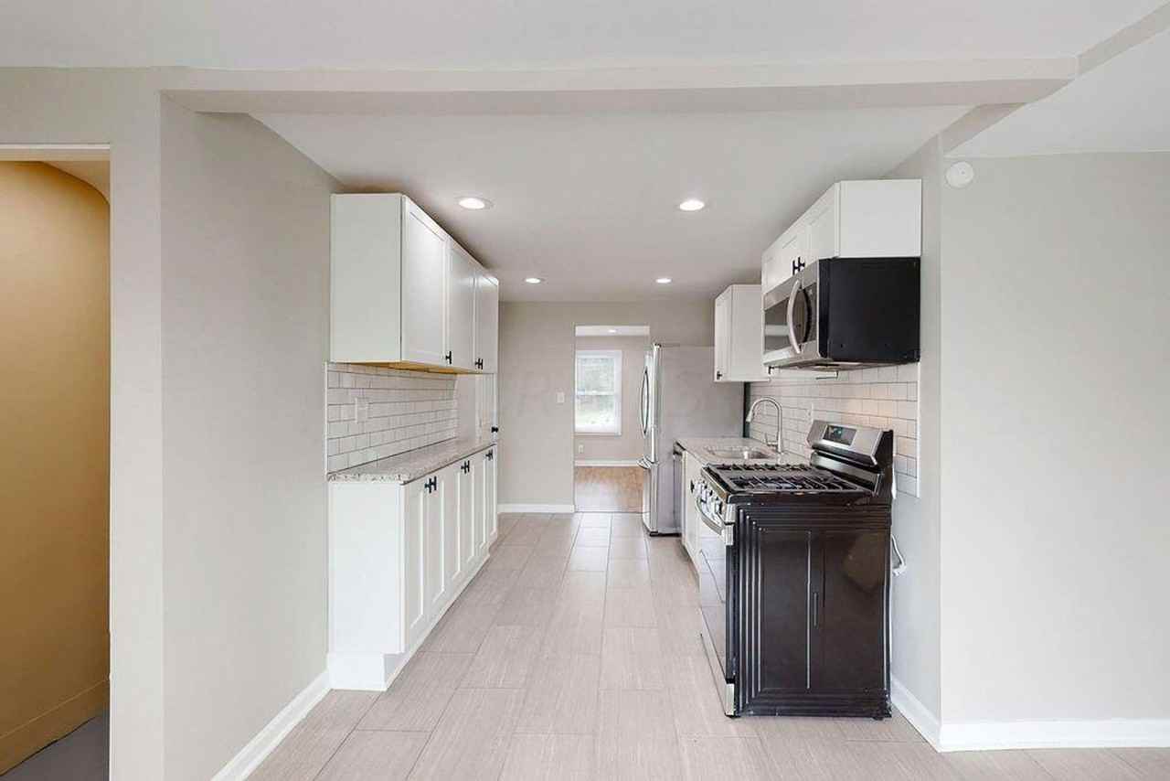 1173 Hildreth Ave - Photo 3 of 25