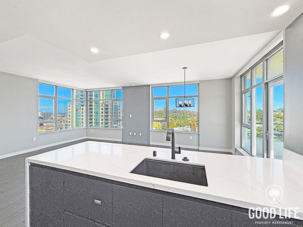 1441 9th Ave - Photo 7 of 27