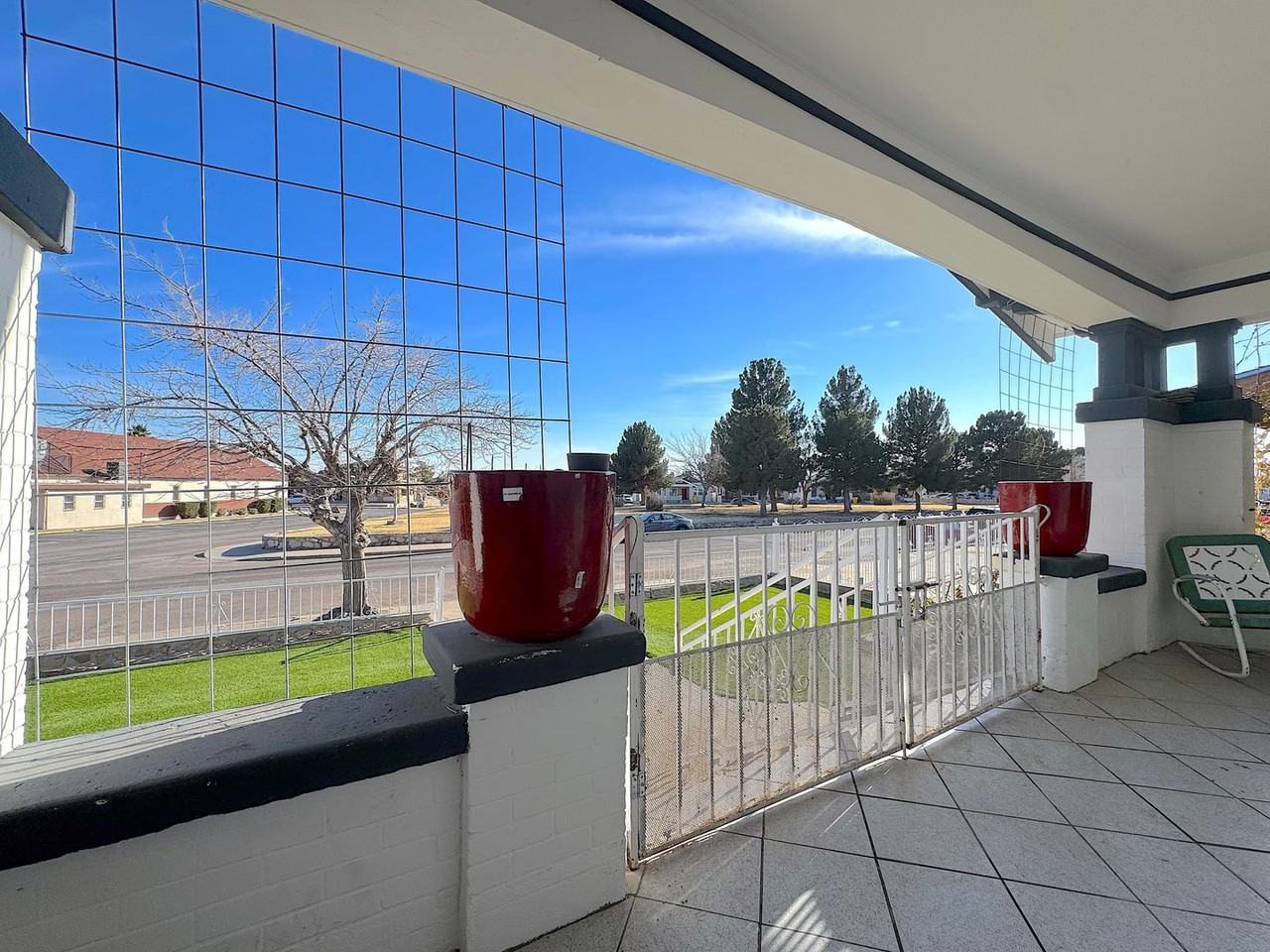 3231 Hueco Ave - Photo 3 of 29