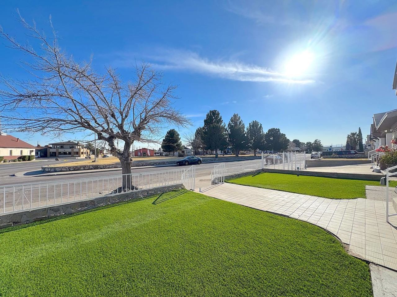 3231 Hueco Ave - Photo 5 of 29