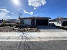 featured image of 5843 E Killen Loop