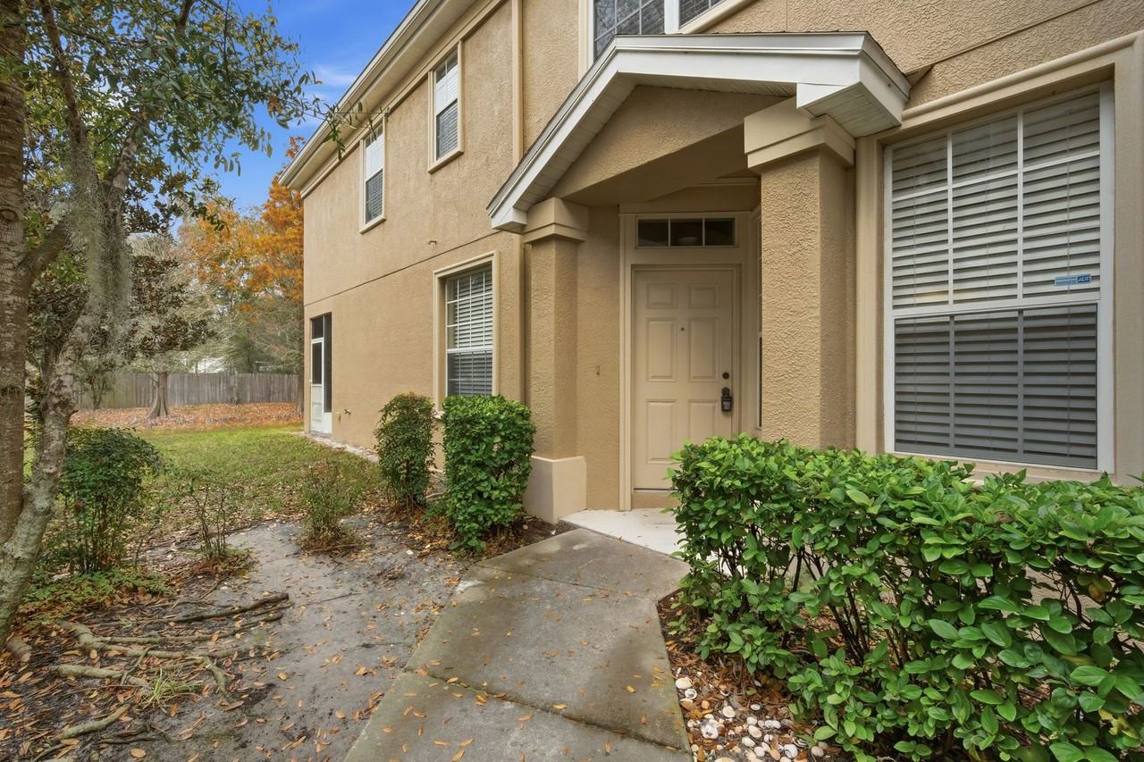 4140 Bismarck Palm Dr - Photo 4 of 27