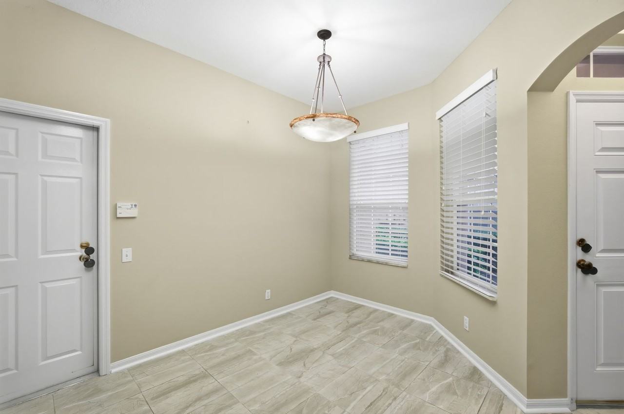 4140 Bismarck Palm Dr - Photo 5 of 27