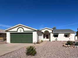 featured image of 4931 Loma Loop