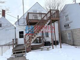 featured image of 202 E Missouri St