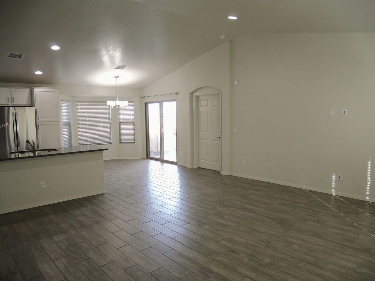 1696 S Tenen Pass Dr - Photo 2 of 21