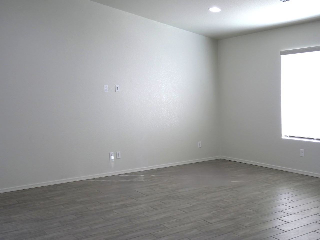 1696 S Tenen Pass Dr - Photo 4 of 21