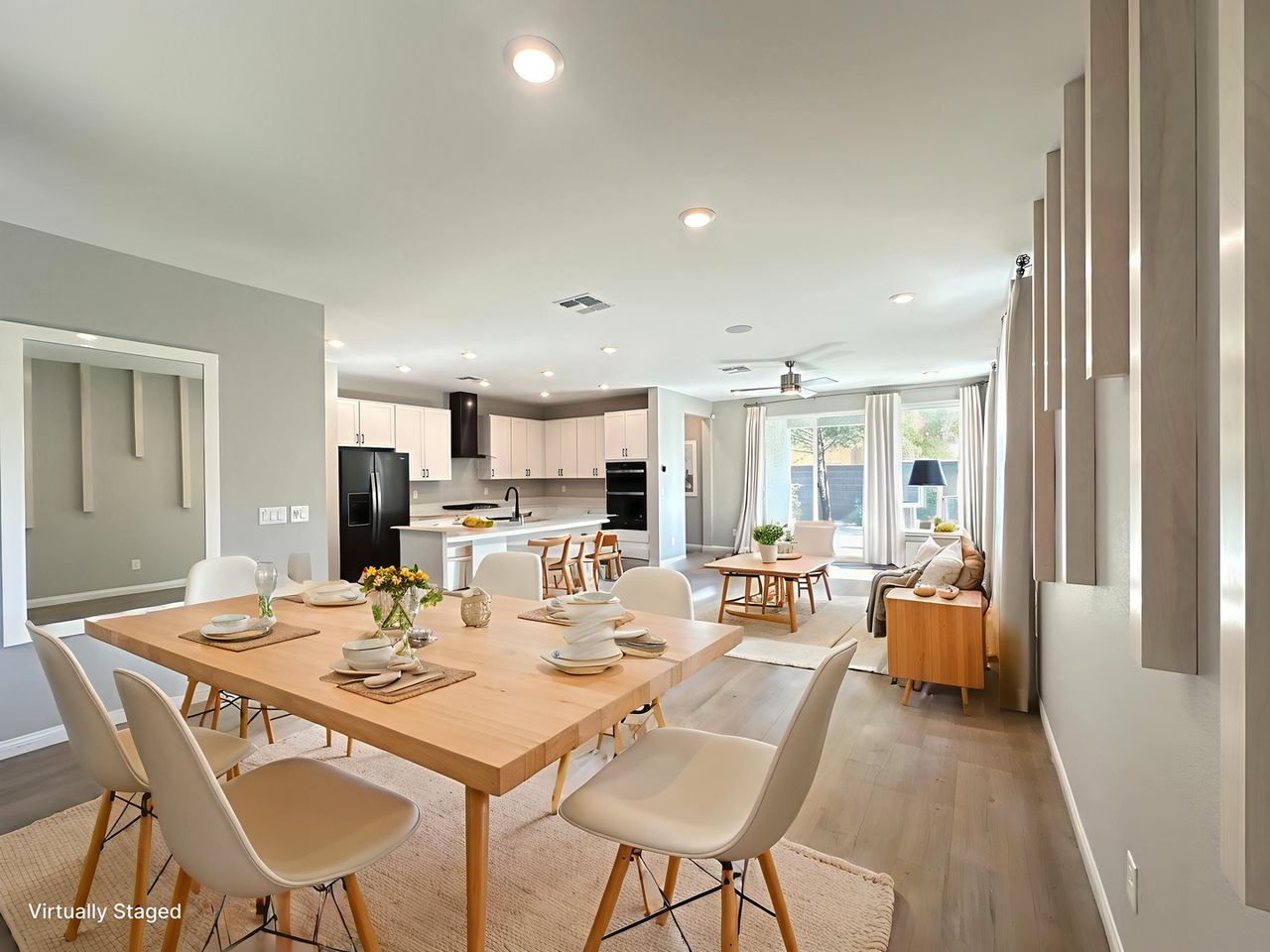 6084 Neptuno St - Photo 6 of 23