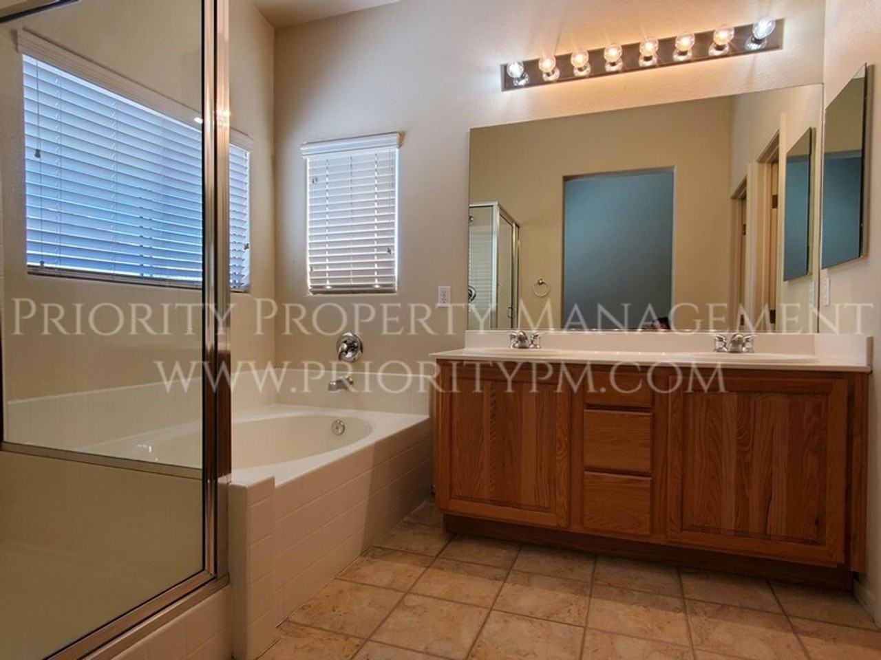 5842 Buckwood Mote St - Photo 6 of 10