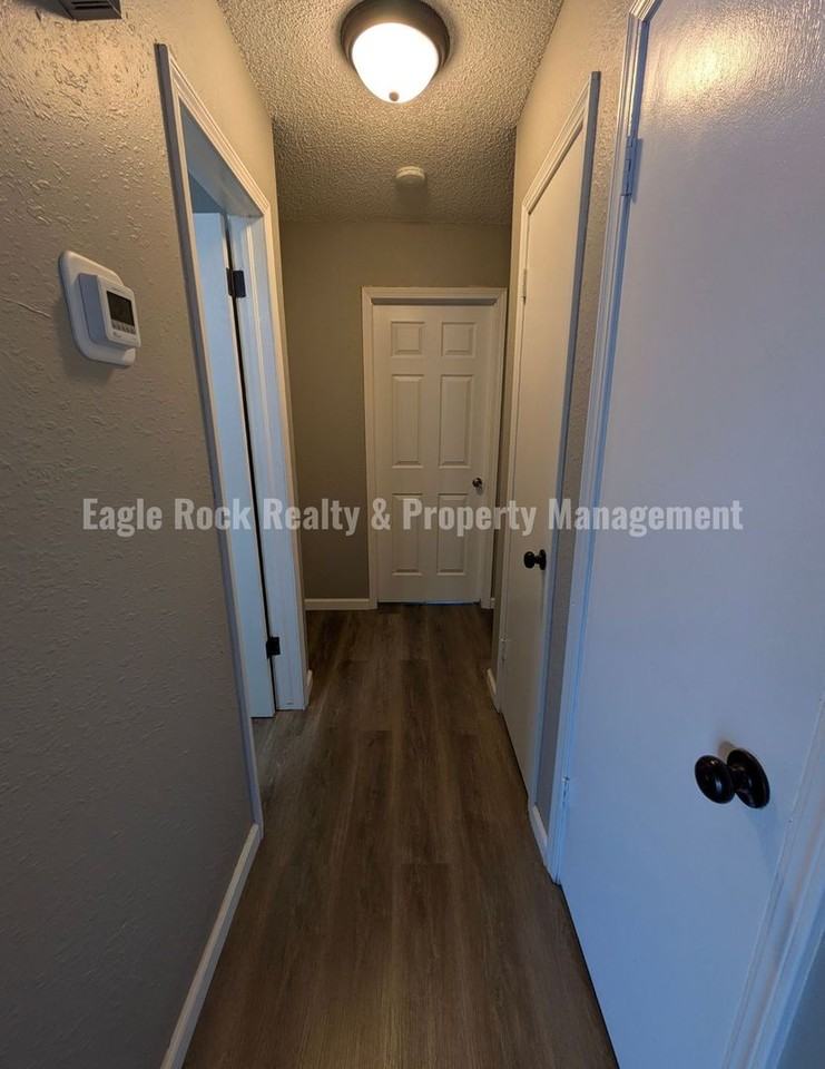 11511 E 31st Pl - Photo 7 of 36