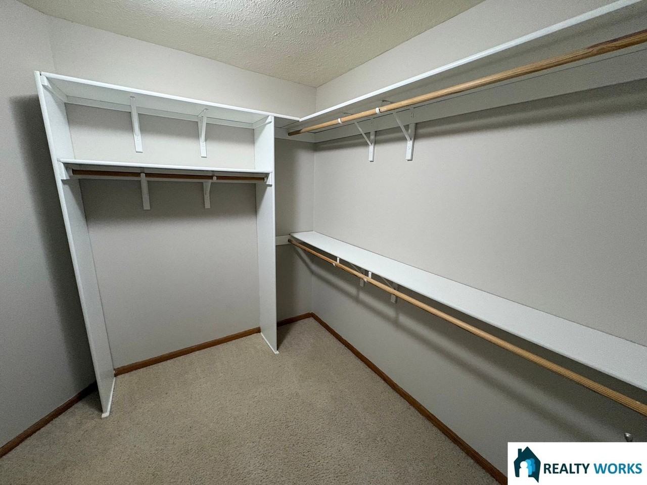 6914 Milan Dr - Photo 7 of 11