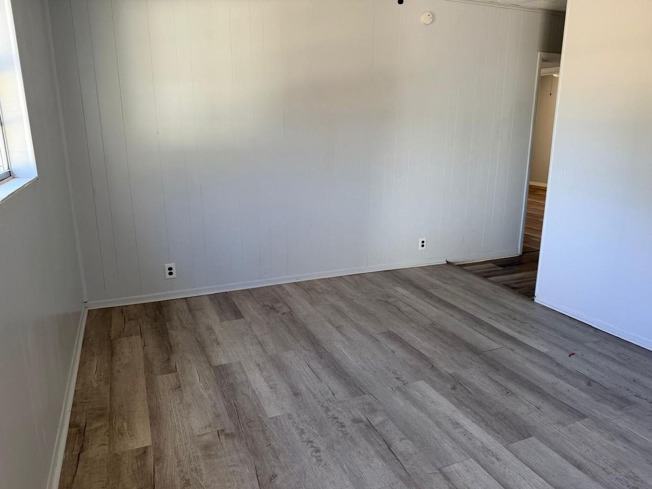 3410 Canal Ave - Photo 2 of 9