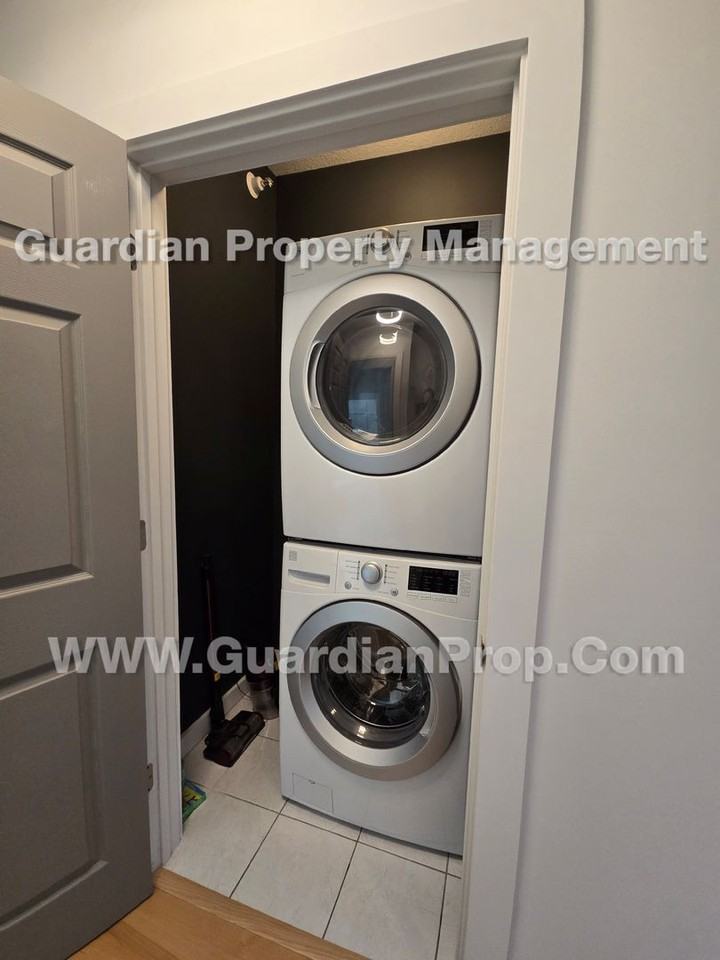 3251 Louisiana Ave S #224 - Photo 7 of 15