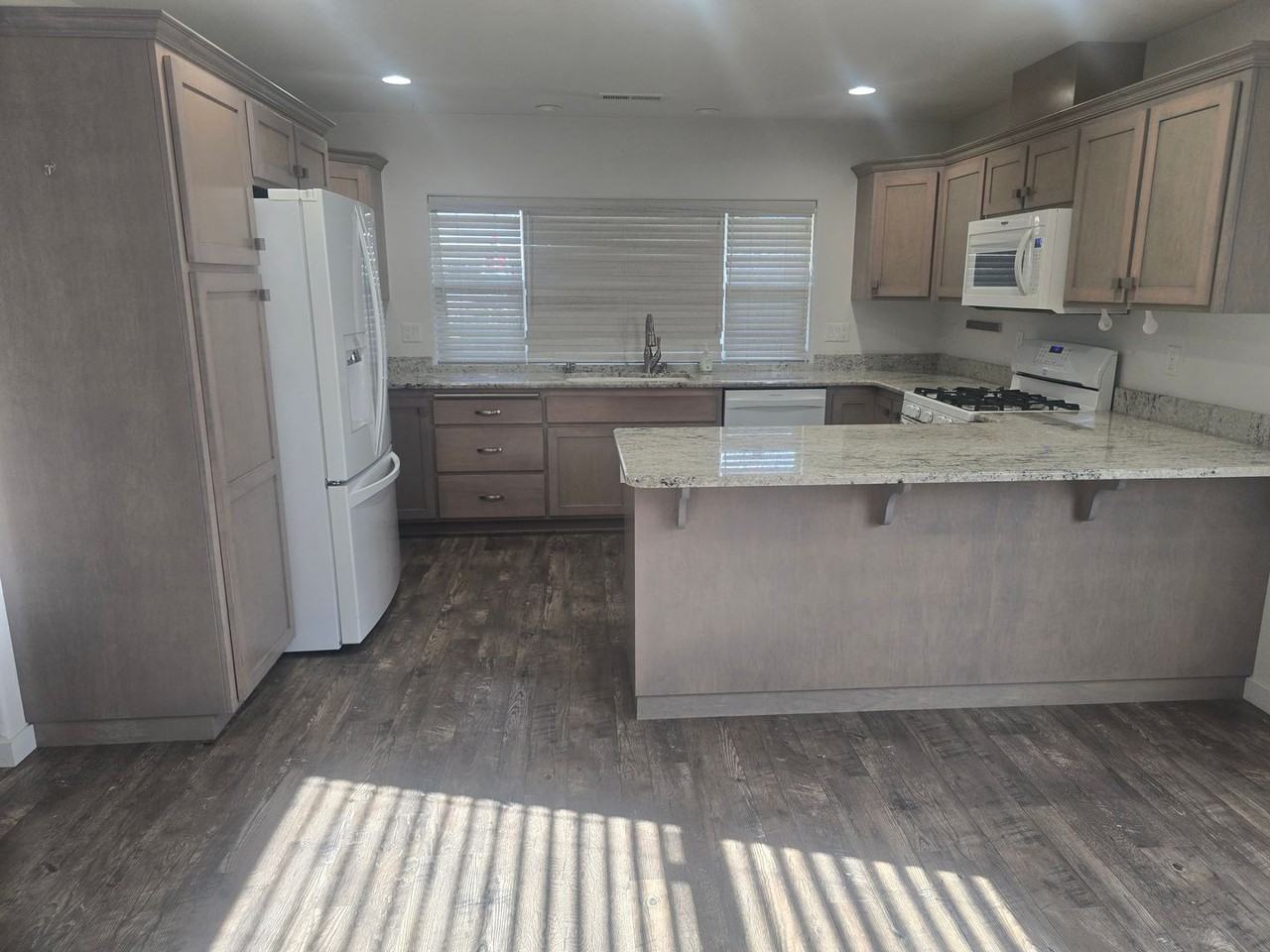 126 Sw Vicki Ln - Photo 5 of 26