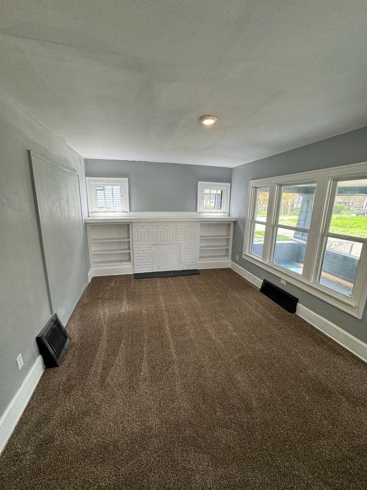 435 Wildwood Ave - Photo 7 of 18