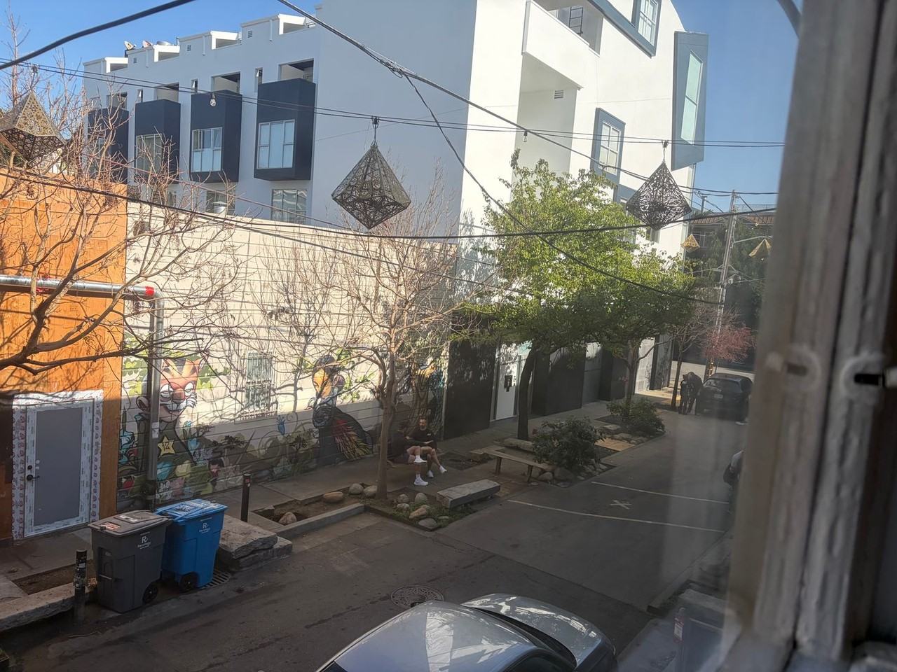 329 Linden St - Photo 3 of 27