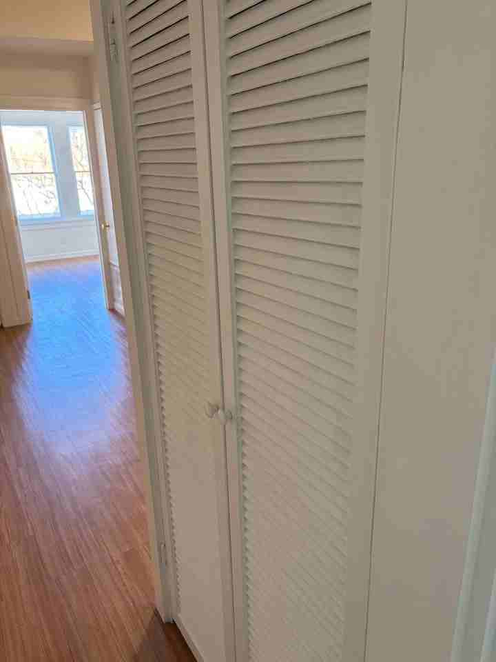 329 Linden St - Photo 7 of 27