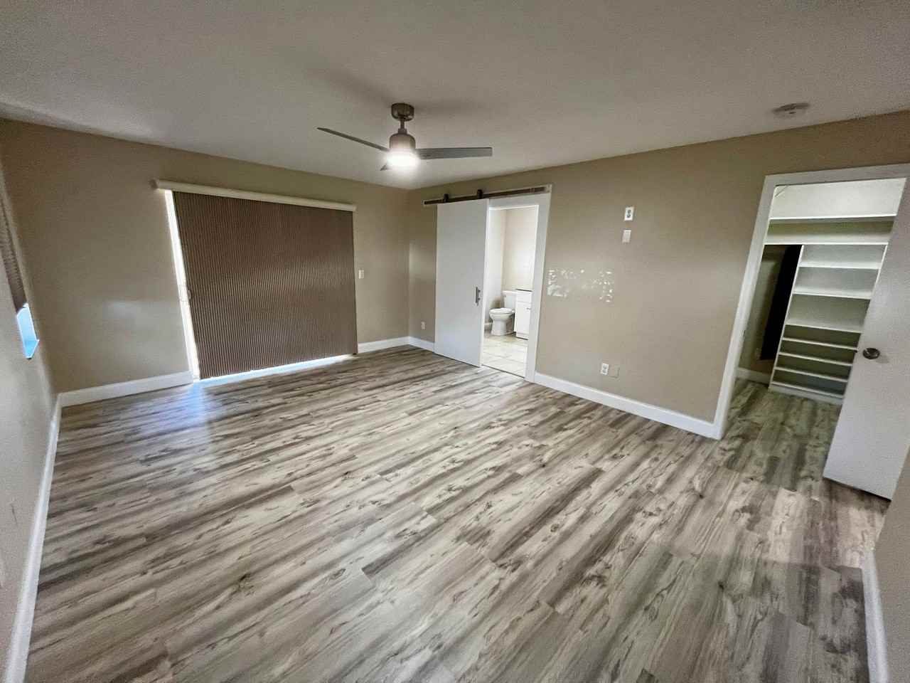 1329 Medinah Ct - Photo 4 of 11