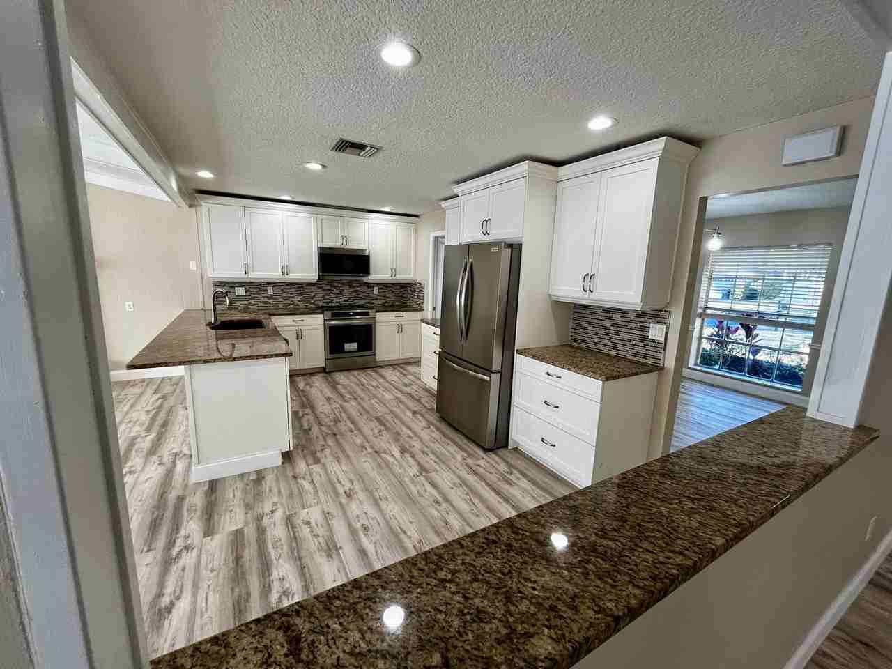 1329 Medinah Ct - Photo 6 of 11