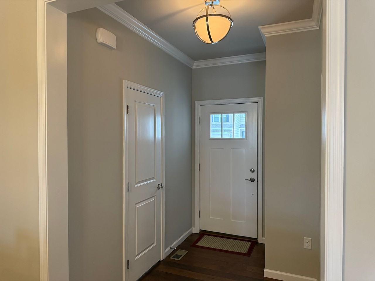 1679 Haralson Dr - Photo 5 of 32