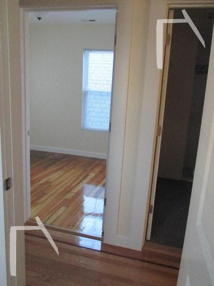 229 Boylston St - Photo 6 of 18