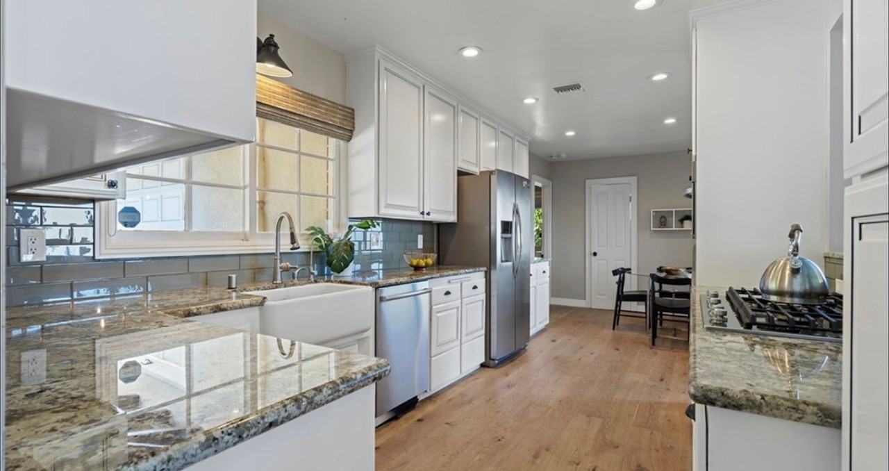 6248 Via Canada - Photo 4 of 38