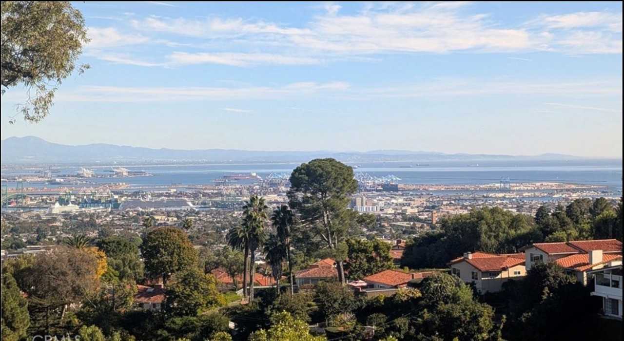 6248 Via Canada - Photo 5 of 38