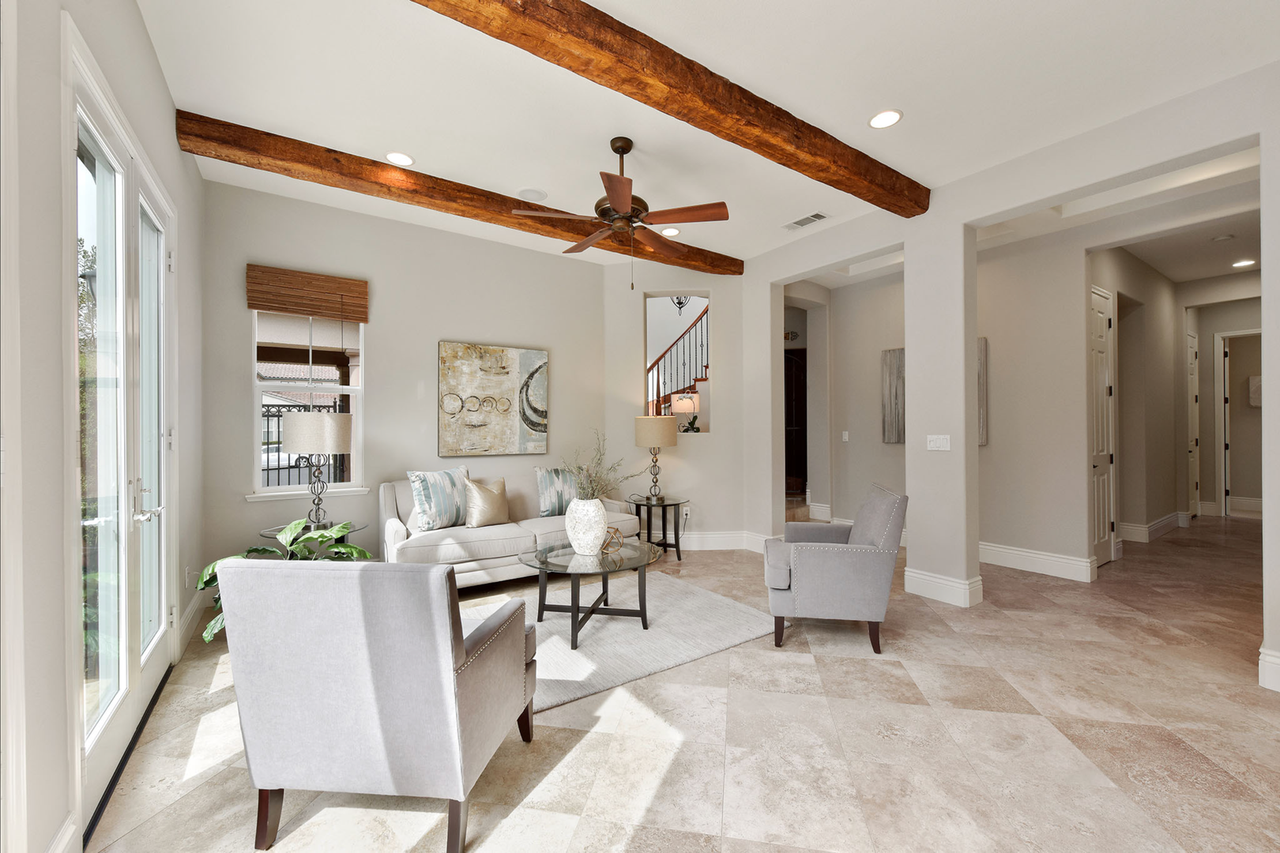 426 Rioja Ct - Photo 6 of 37