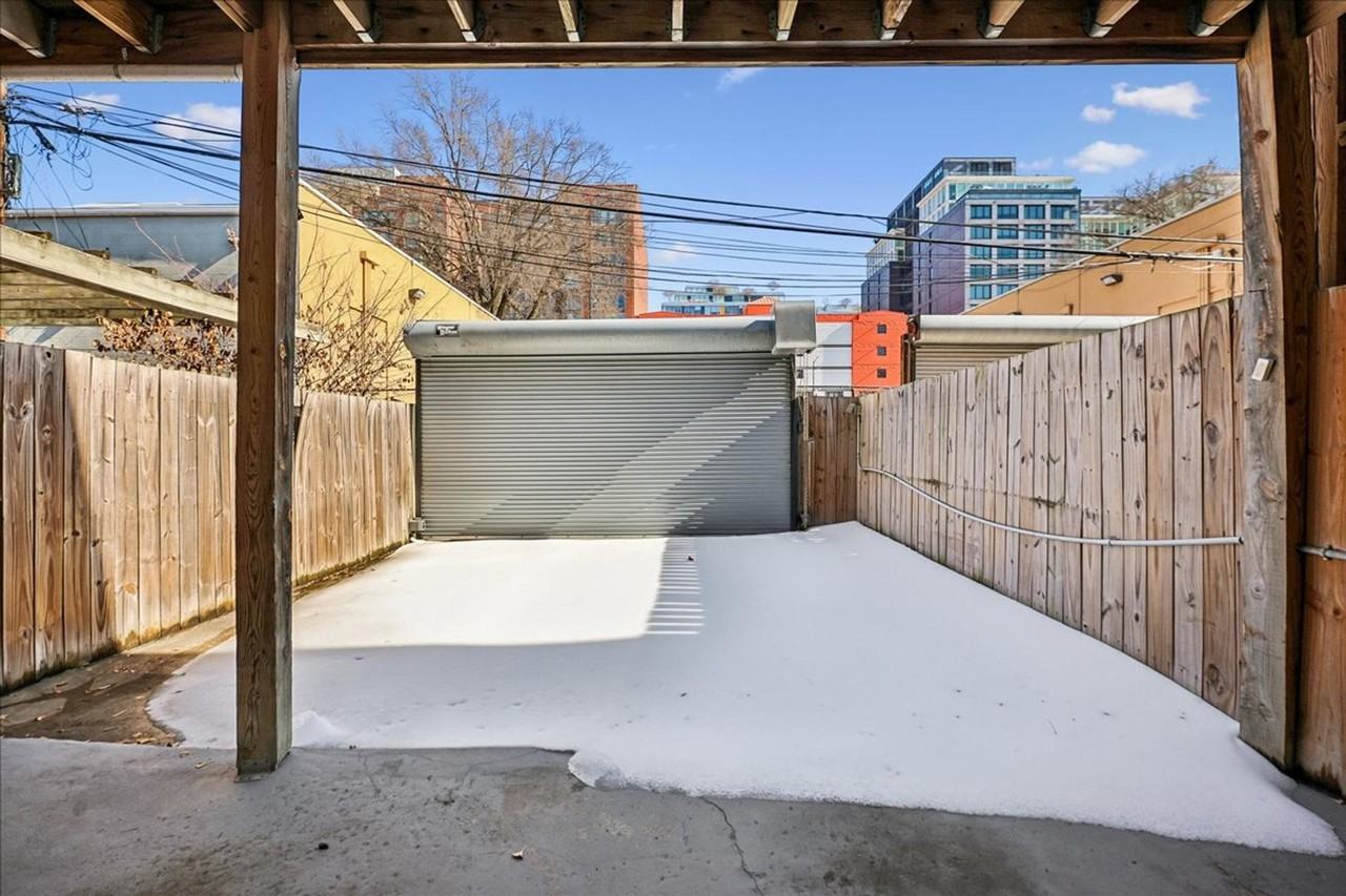 1226 Carrollsburg Pl Sw - Photo 4 of 21