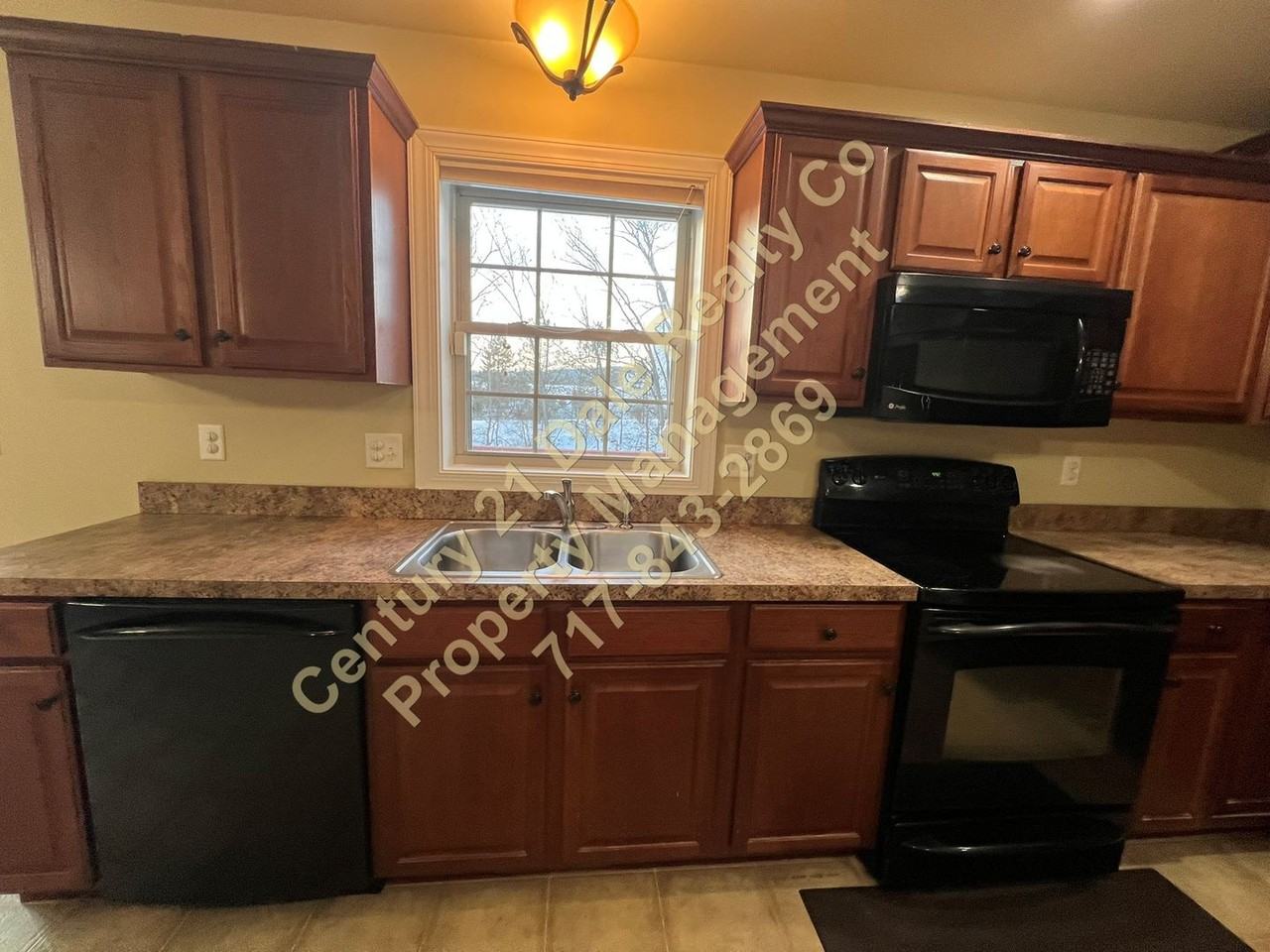 135 Stone Creek Dr - Photo 6 of 29