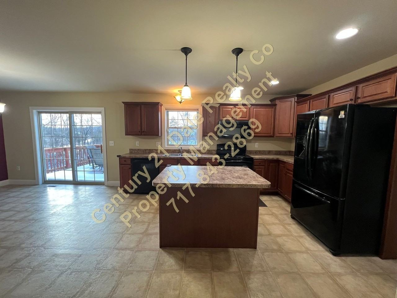 135 Stone Creek Dr - Photo 7 of 29