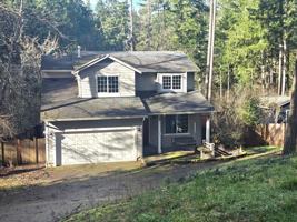 featured image of 18117 Upland Dr Se