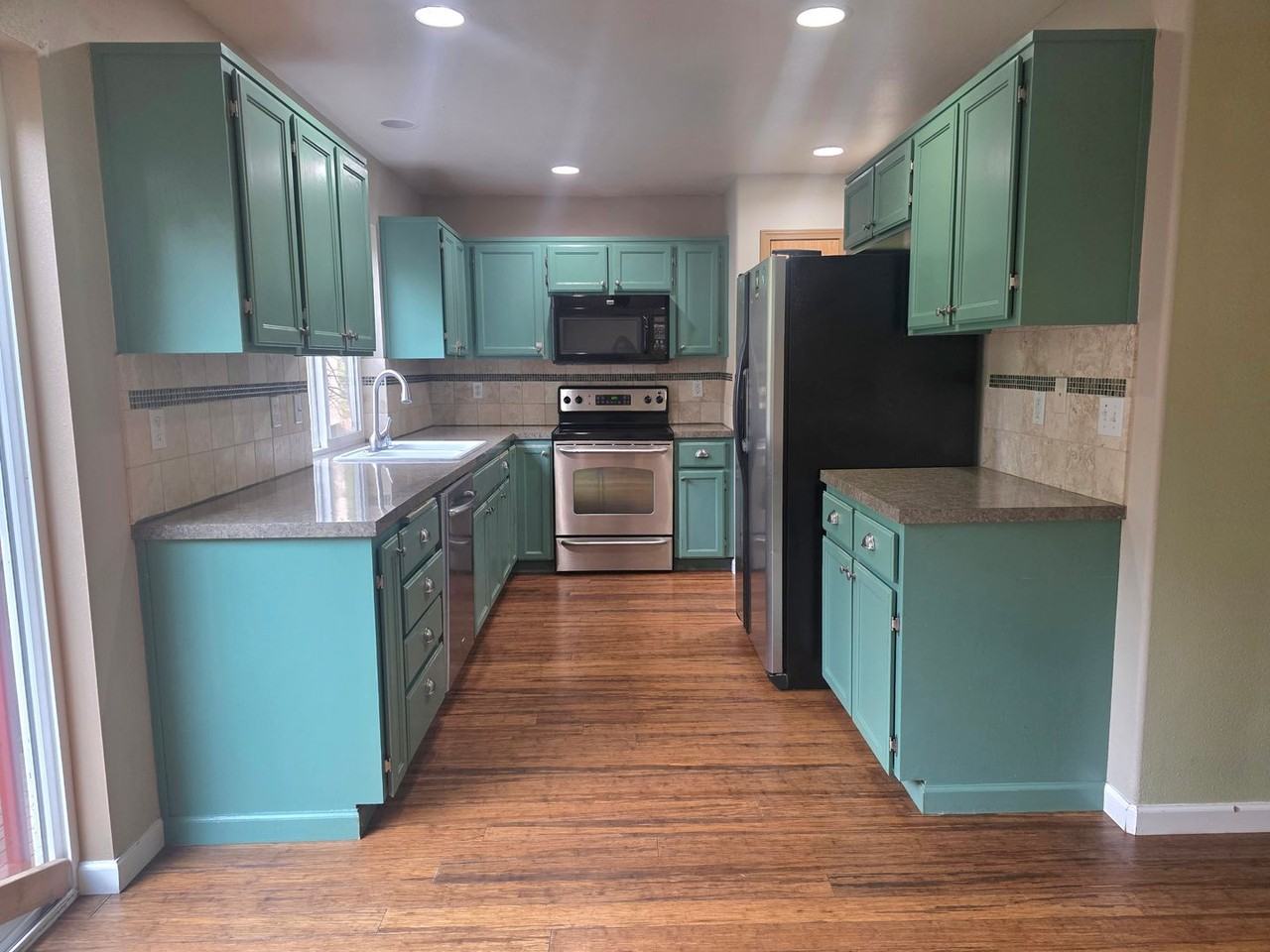 18117 Upland Dr Se - Photo 6 of 19