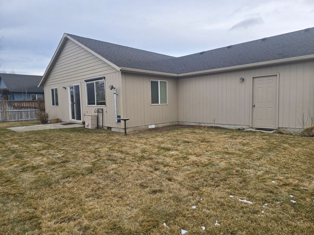 451 N Songbird St - Photo 2 of 11