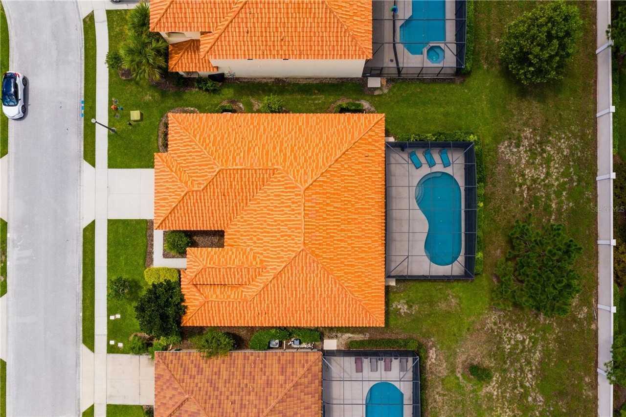 4027 Oakrise Loop - Photo 3 of 18