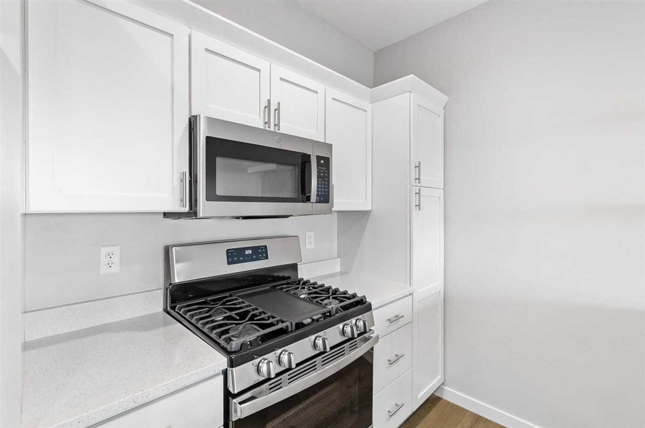 624 Catherine Dr - Photo 7 of 21