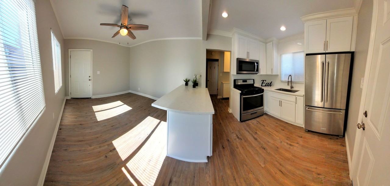 4443 50th St - Photo 2 of 12