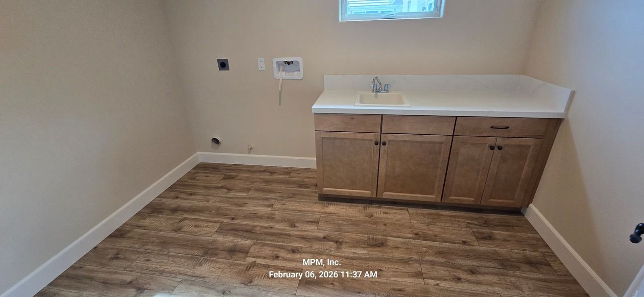 2199 Chardonnay Ln - Photo 4 of 45